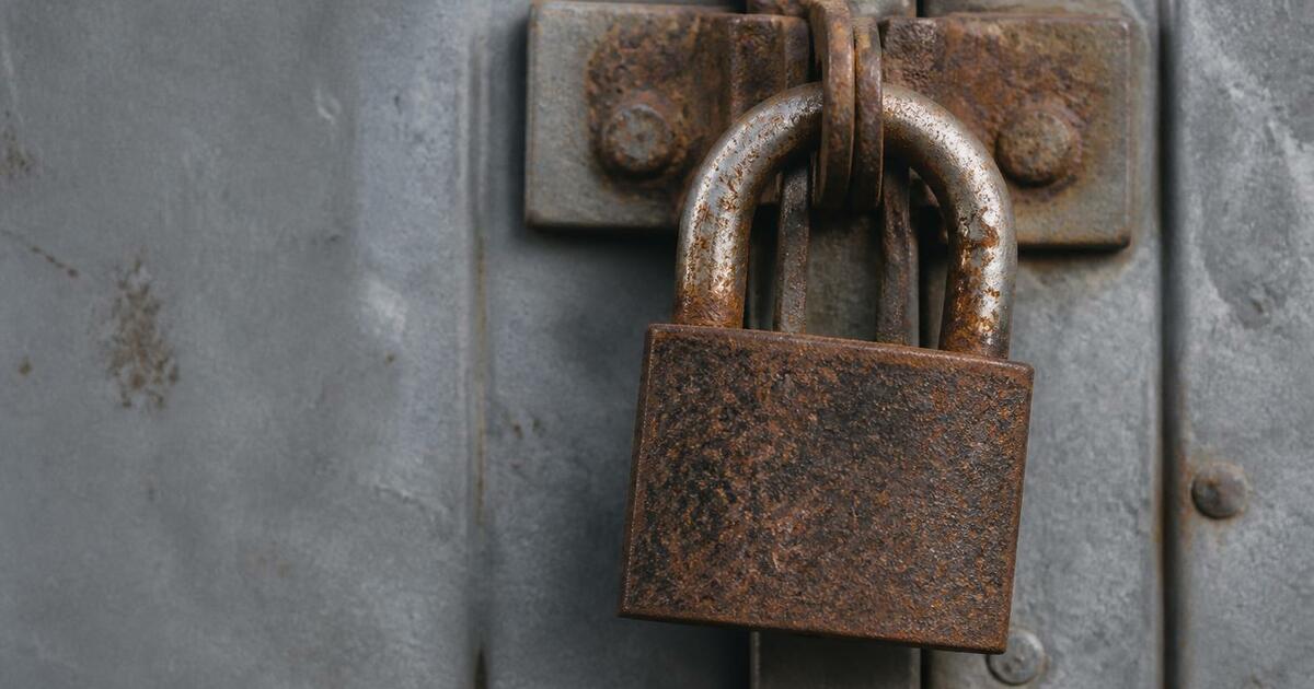В Советском районе Новосибирска демонтируют 21 ...